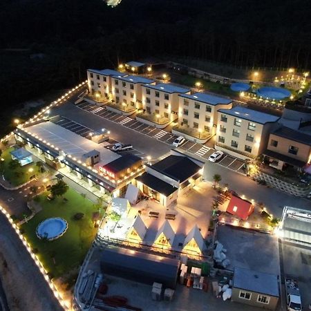 Epop Resort Building A Chuncheon Ngoại thất bức ảnh